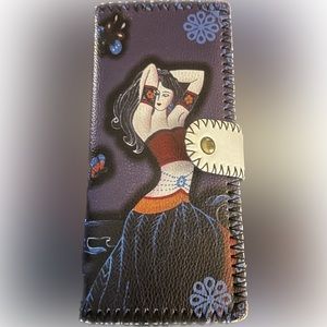 Unbranded beautiful hand painted wallet.